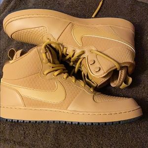 nike ebernon mid winter wheat